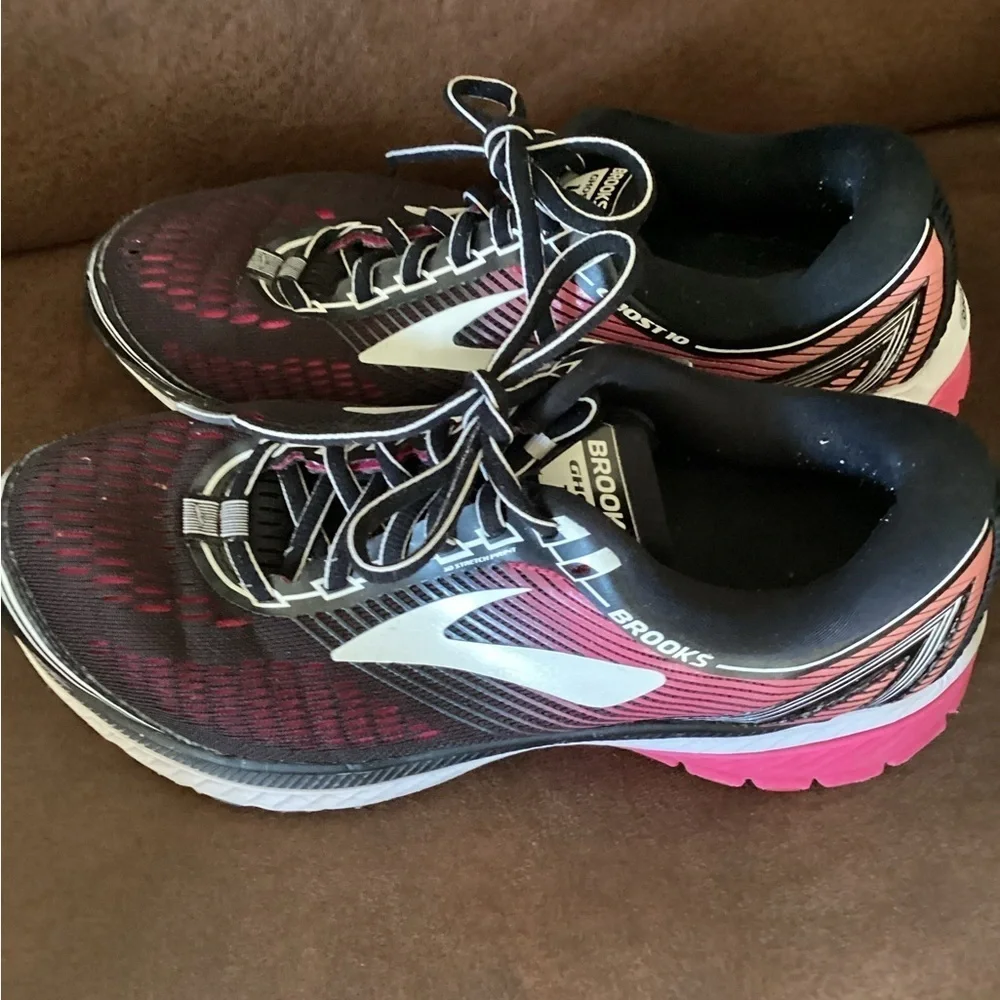 Brooks US 7.5 D Ghost 10 Women Athletic Running Sneakers Shoes Black Pink